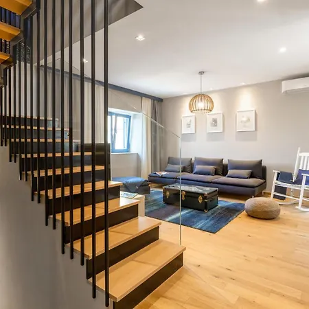 Cozy In With Sauna * Omišalj