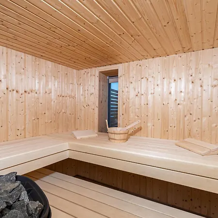 Cozy In With Sauna Omišalj